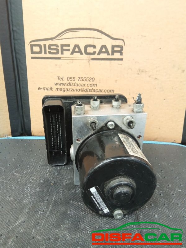 Centralina ABS usata BMW 320 (E90/E91) 2005, codice 10.0206-0250.4 – foto 2 di 8