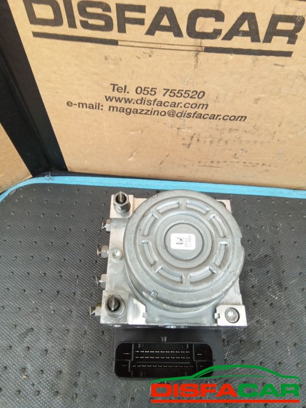Centralina ABS usata Dacia Lodgy 2012, codice 10.0220-0172.4 – foto 7 di 8