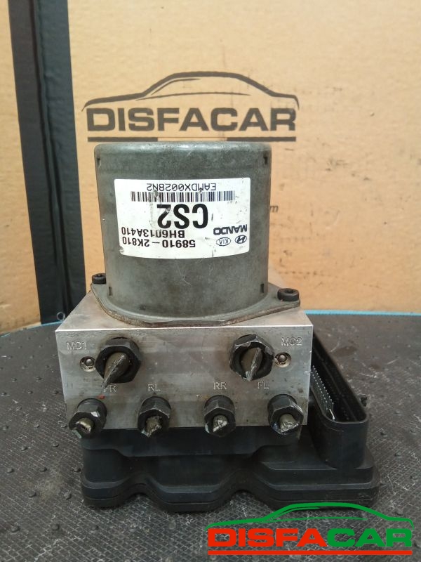 Centralina ABS usata Kia Soul 1A SERIE 2009, codice 58910-2k810 – foto 6 di 8