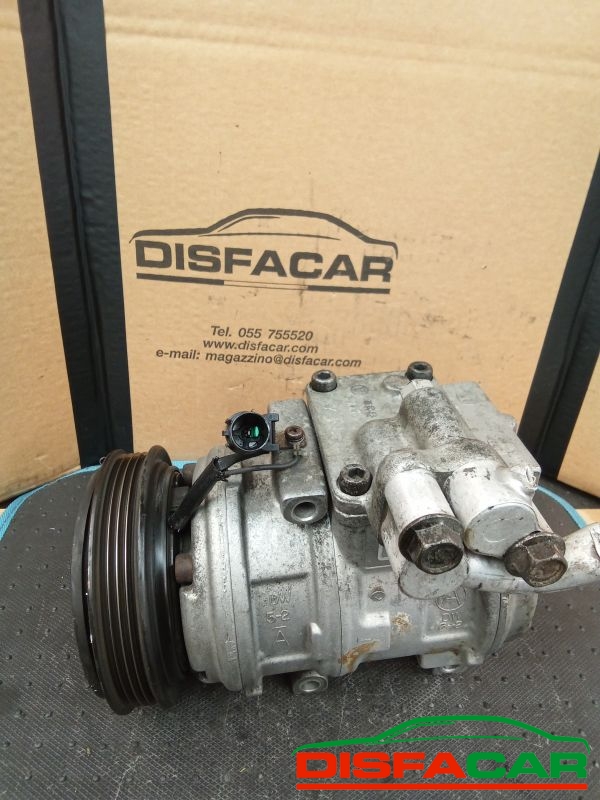 Compressore clima usato Kia Carnival 2A SERIE 2002, codice 13150-12000 – foto 2 di 10