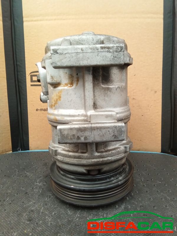 Compressore clima usato Kia Carnival 2A SERIE 2002, codice 13150-12000 – foto 5 di 10