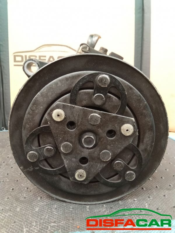 Compressore clima usato Nissan Cabstar 2001, codice 92600g9800 – foto 10 di 11
