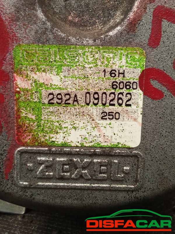 Compressore clima usato Nissan Cabstar 2001, codice 92600g9800 – foto 4 di 11