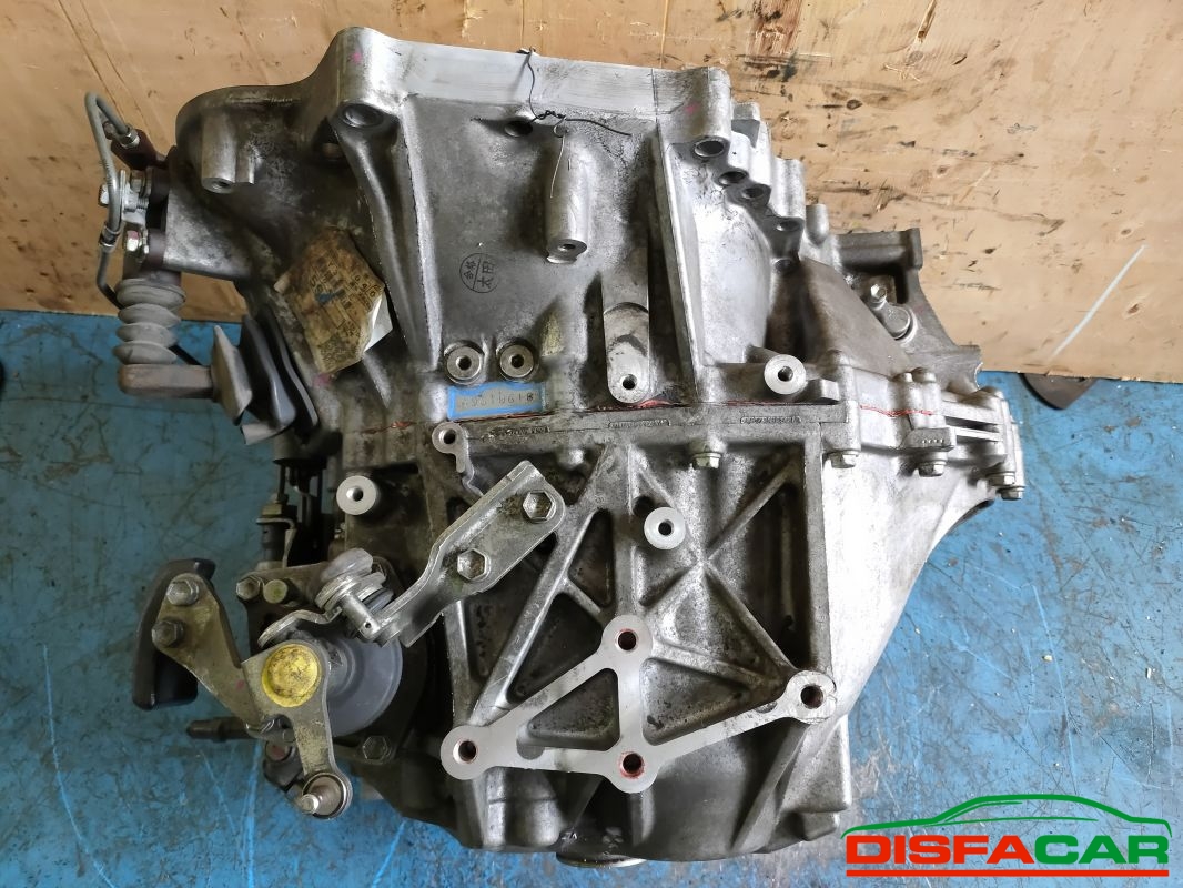 Cambio usato Toyota Corolla Verso 2004, codice a9610618 – foto 6 di 14