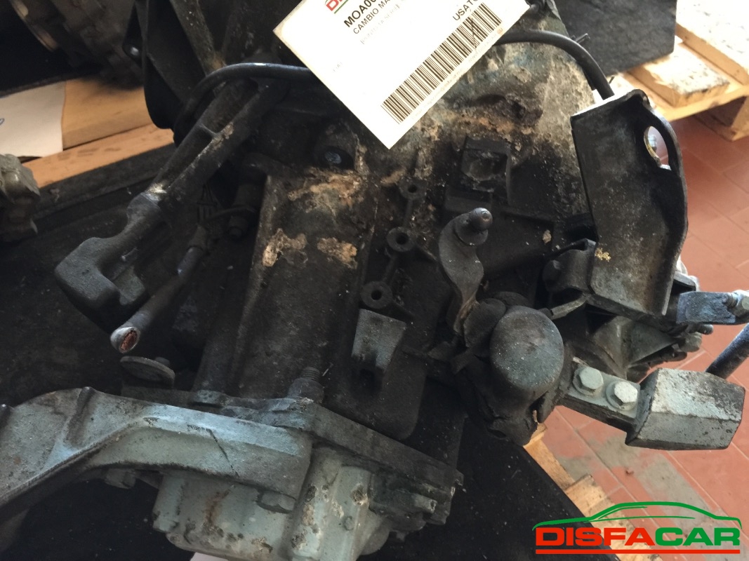 Cambio usato Fiat Punto Prima seRie 1993, codice 176B7000 – foto 2 di 3