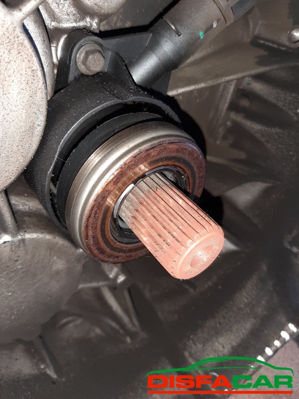 Cambio usato Ford Galaxy 2006, codice 6gr7002tf – foto 2 di 12