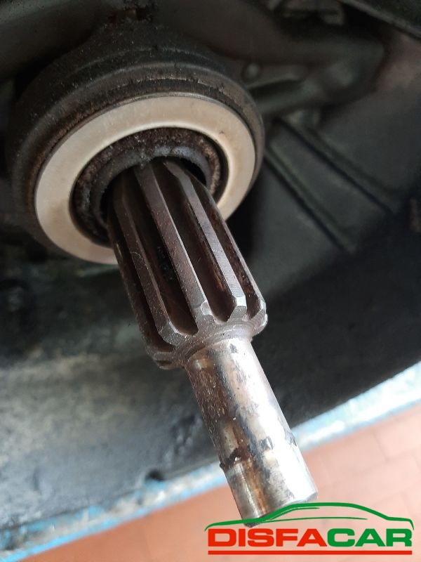 Cambio usato Mercedes Benz W 123 w115 1980, codice 1152612501 – foto 2 di 9