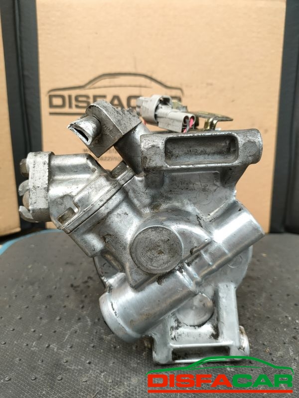 Compressore clima usato Toyota Yaris 1999, codice 447220-9461 – foto 8 di 10