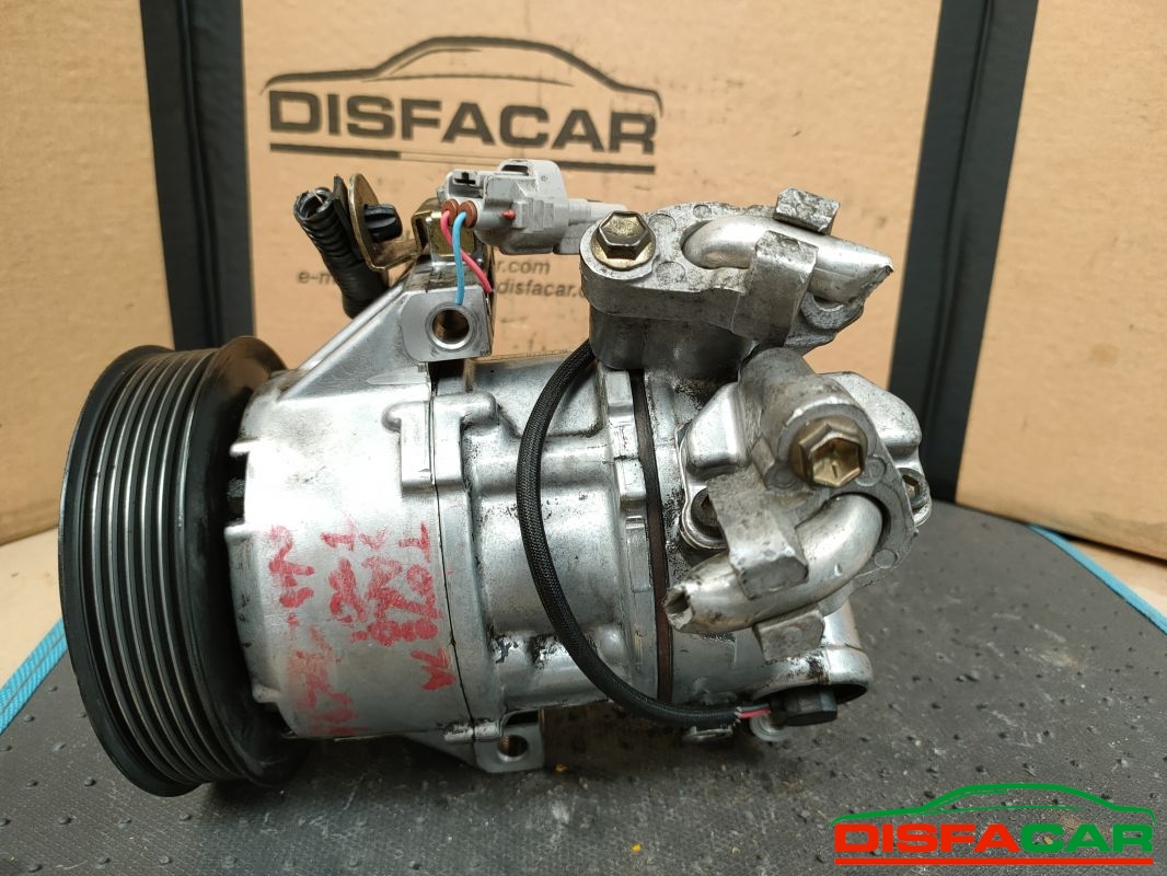 Compressore clima usato Toyota Yaris 1999, codice 447220-9461 – foto 2 di 10