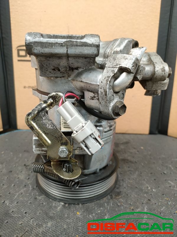 Compressore clima usato Toyota Yaris 1999, codice 447220-9461 – foto 5 di 10