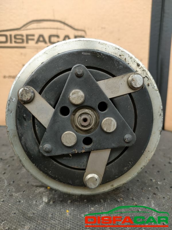 Compressore clima usato Peugeot 206 C2, C3, BERLINGO, XSARA, XSARA PICASSO, 1007, 206+, 207, BIPPER 1996… – foto 9 di 10