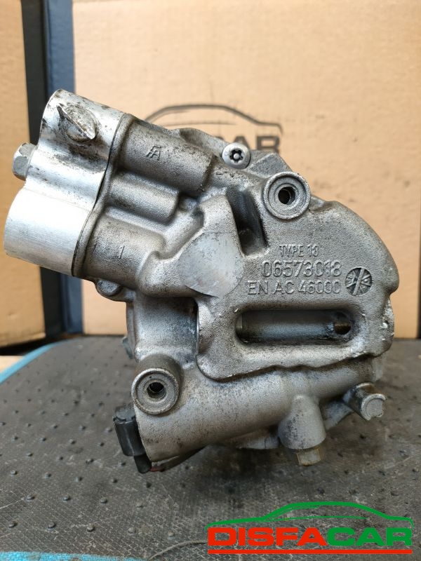 Compressore clima usato Opel Astra J - MERIVA B 2009, codice 13250608 – foto 8 di 10