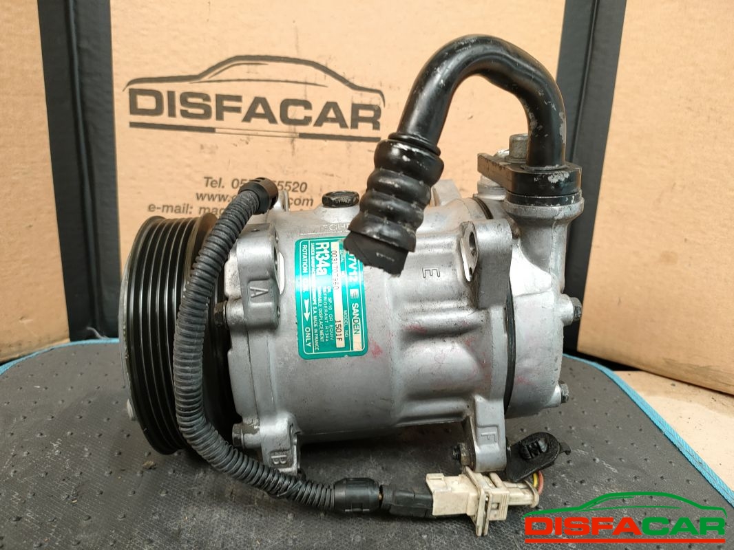 Compressore clima usato Peugeot 206 1998, codice 1501f – foto 2 di 10