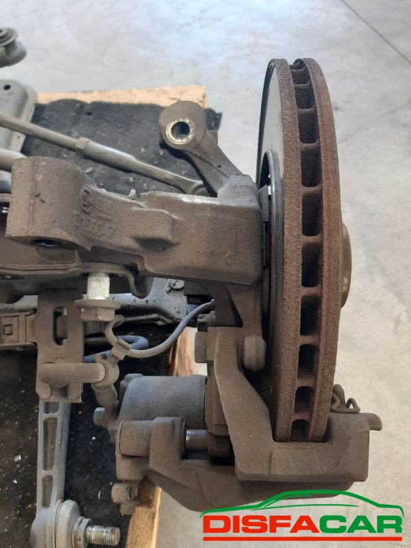 Telaietto anteriore usato Opel Astra H 2004, codice Z14XEP – foto 3 di 11