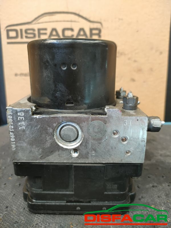 Centralina ABS usata Renault Scenic 3A SERIE 2009, codice 10.0212-0820.4 – foto 5 di 9