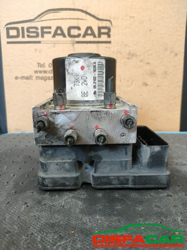 Centralina ABS usata Suzuki Swift 2WD 2005, codice 06.2102-1039.4 – foto 6 di 9