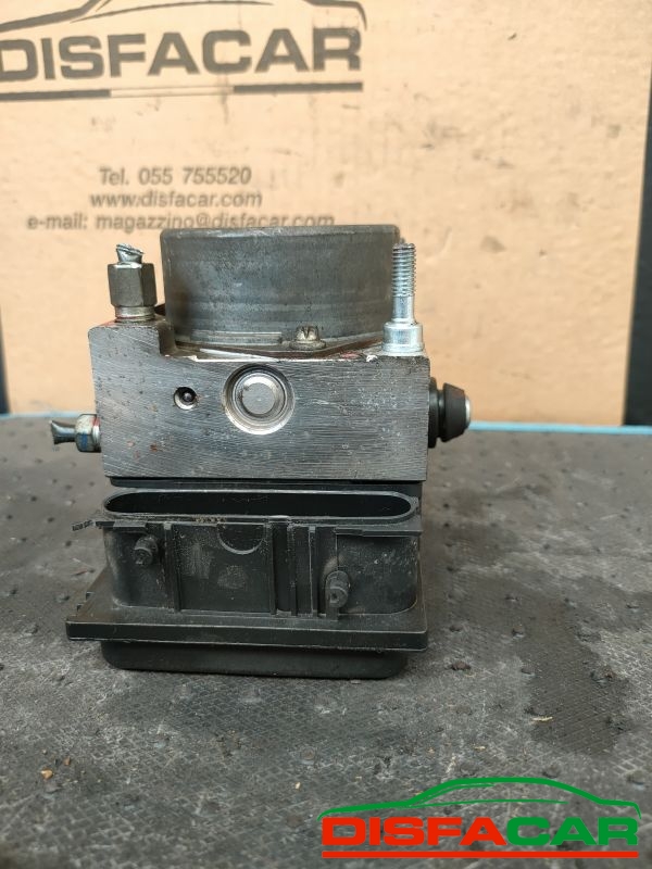Centralina ABS usata Fiat Sedici 4X4 2006, codice 0265231670 – foto 7 di 8