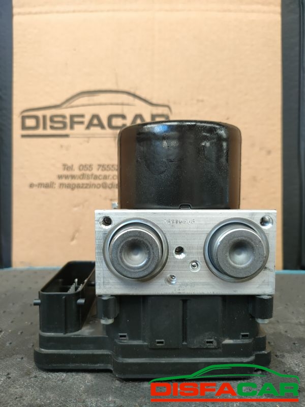 Centralina ABS usata Opel Astra J 2009, codice 10.0212-0541.4 – foto 4 di 9