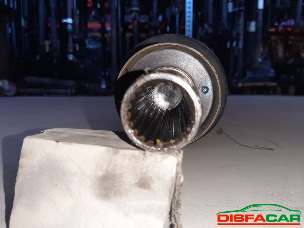 Albero di trasmissione usato DR DR5 2007, codice 2202010cc – foto 6 di 11