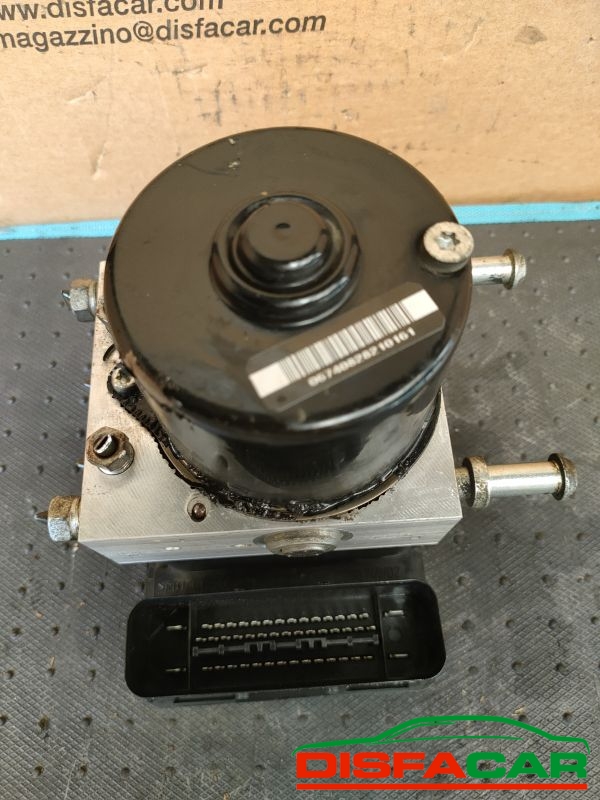 Centralina ABS usata Suzuki Grand Vitara 2005, codice 06.2102-0734.4 – foto 8 di 8