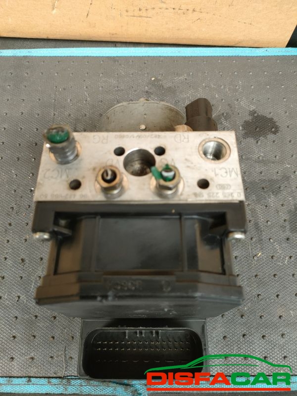Centralina ABS usata Peugeot 307, codice 0265225188 – foto 9 di 10