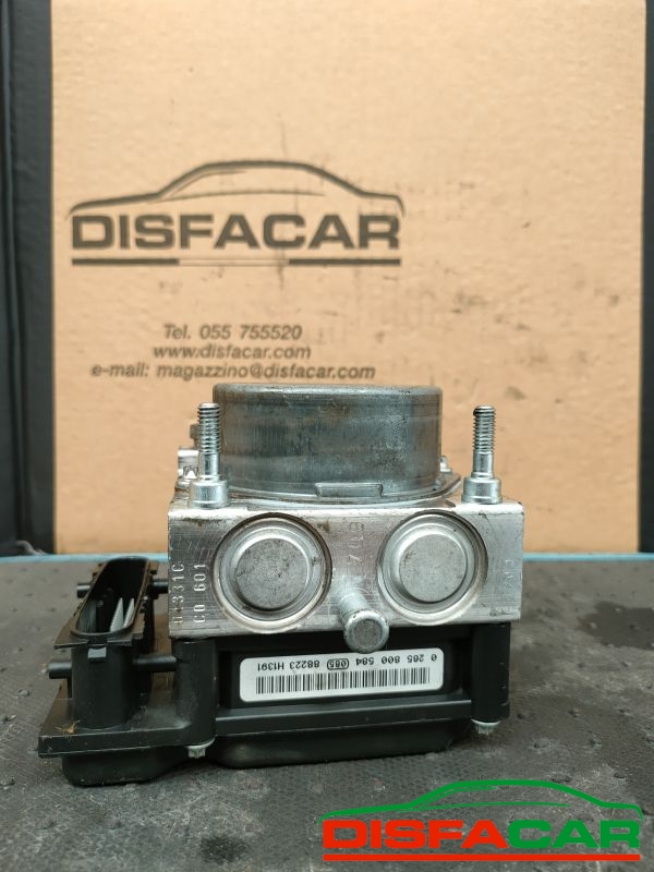 Centralina ABS usata Dacia Logan MCV 2005, codice 0265232110 – foto 5 di 9