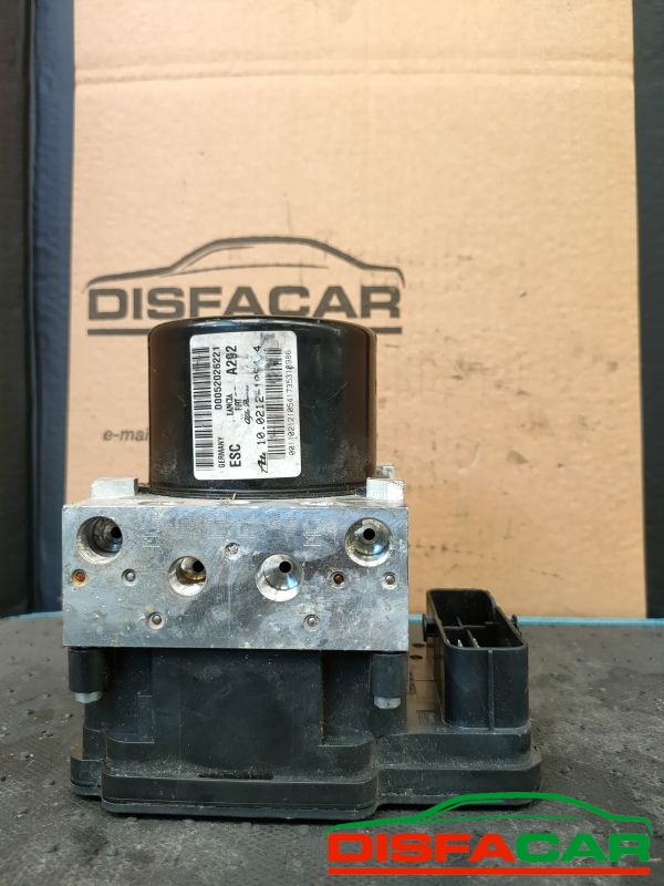 Centralina ABS usata Fiat Doblo 2014, codice 10.0212-1054.4 – foto 6 di 9