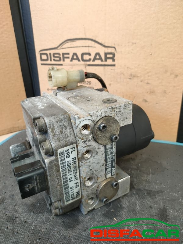 Centralina ABS usata Land Rover Discovery, codice 4784070200 – foto 2 di 11