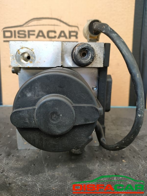 Centralina ABS usata Land Rover Discovery, codice 4784070200 – foto 8 di 11