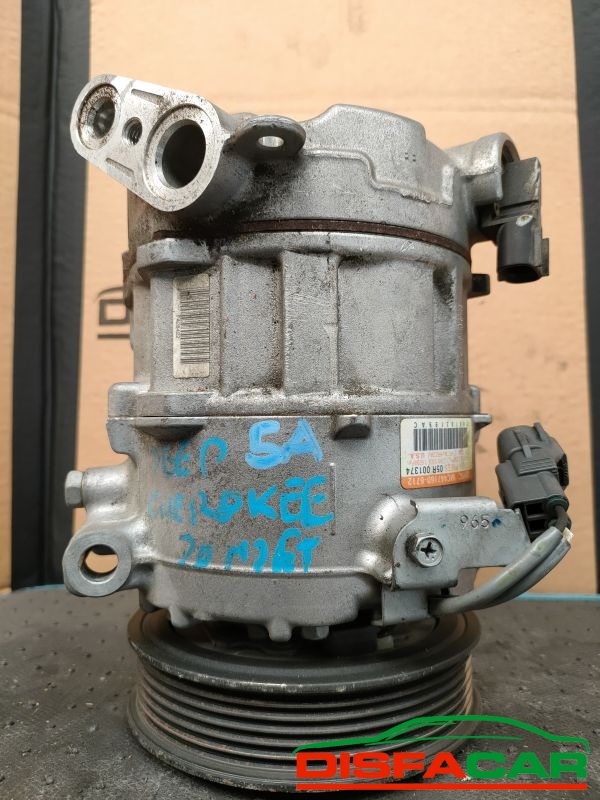 Compressore clima usato Jeep Cherokee 5A SERIE 2013, codice mc447160-6712 – foto 4 di 10