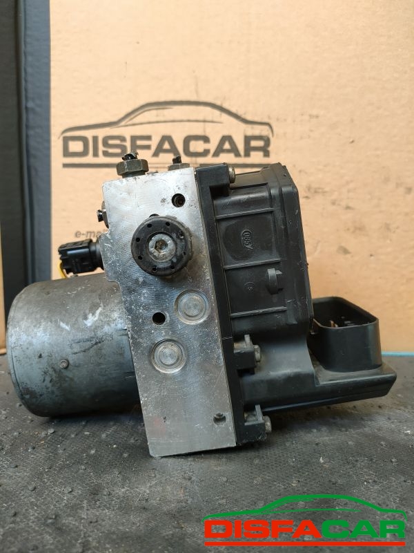 Centralina ABS usata Alfa Romeo GT (X3) 2003, codice 0265225268 – foto 8 di 11
