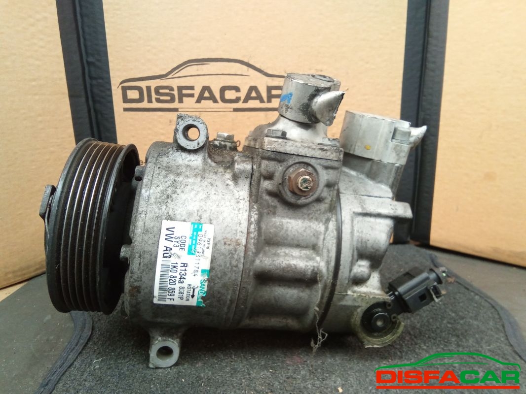 Compressore clima usato Volkswagen Passat GOLF 2003, codice 8681p – foto 2 di 10