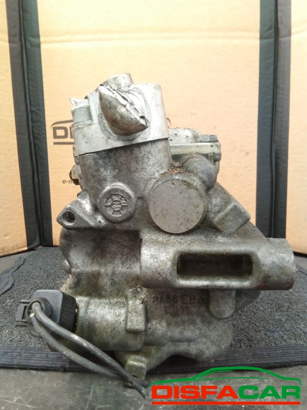 Compressore clima usato Volkswagen Passat GOLF 2003, codice 8681p – foto 8 di 10