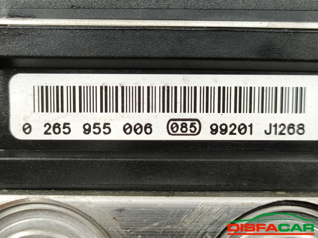 Centralina ABS usata Volkswagen Polo (6R) 2009, codice 0265239003 – foto 4 di 9