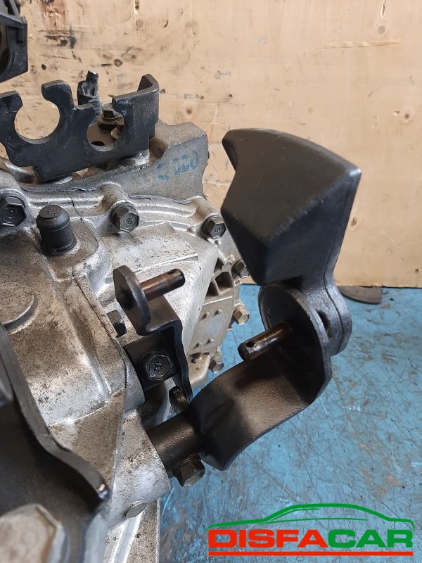 Cambio usato Kia Sportage 2 serie 2004, codice G4GC – foto 8 di 10