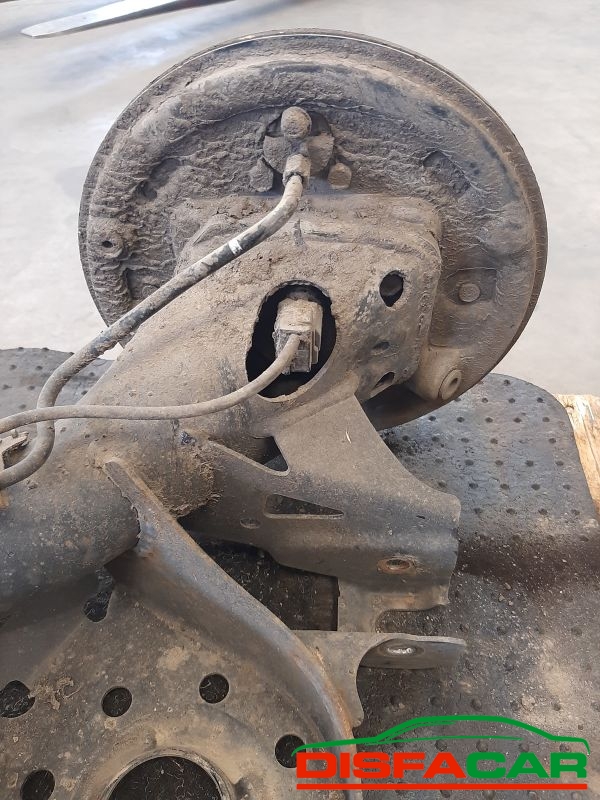Assale posteriore usato Toyota Yaris FRP 2005, codice 1NDTV – foto 4 di 9