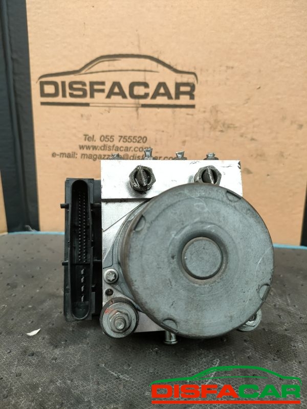 Centralina ABS usata Toyota Corolla Verso 2004, codice 0265234222 – foto 2 di 9