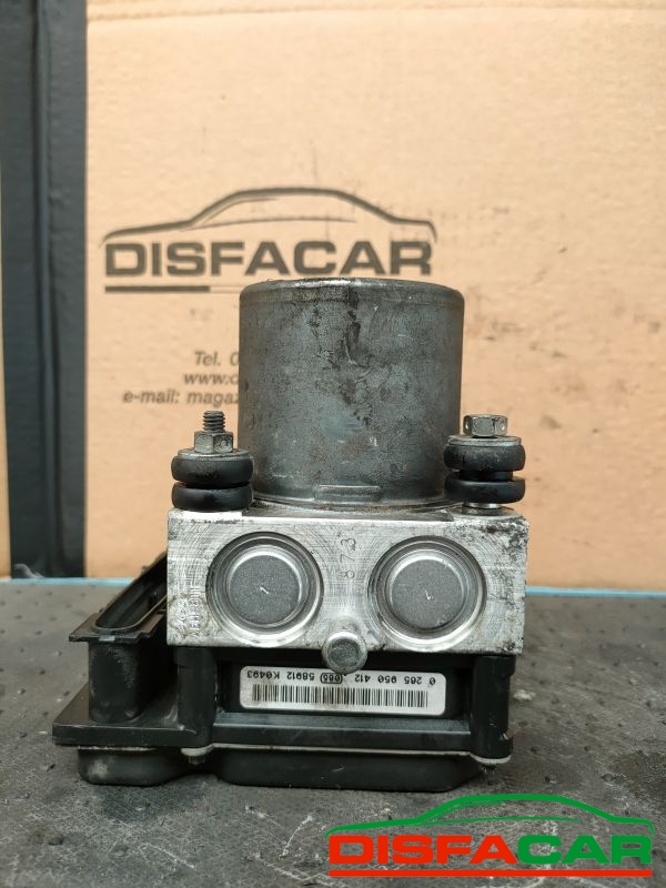 Centralina ABS usata Toyota Corolla Verso 2004, codice 0265234222 – foto 5 di 9