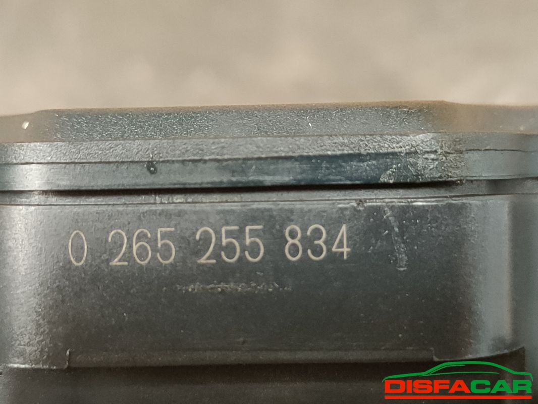 Centralina ABS usata Mahindra XUV 500 2011, codice 0265255834 – foto 4 di 11