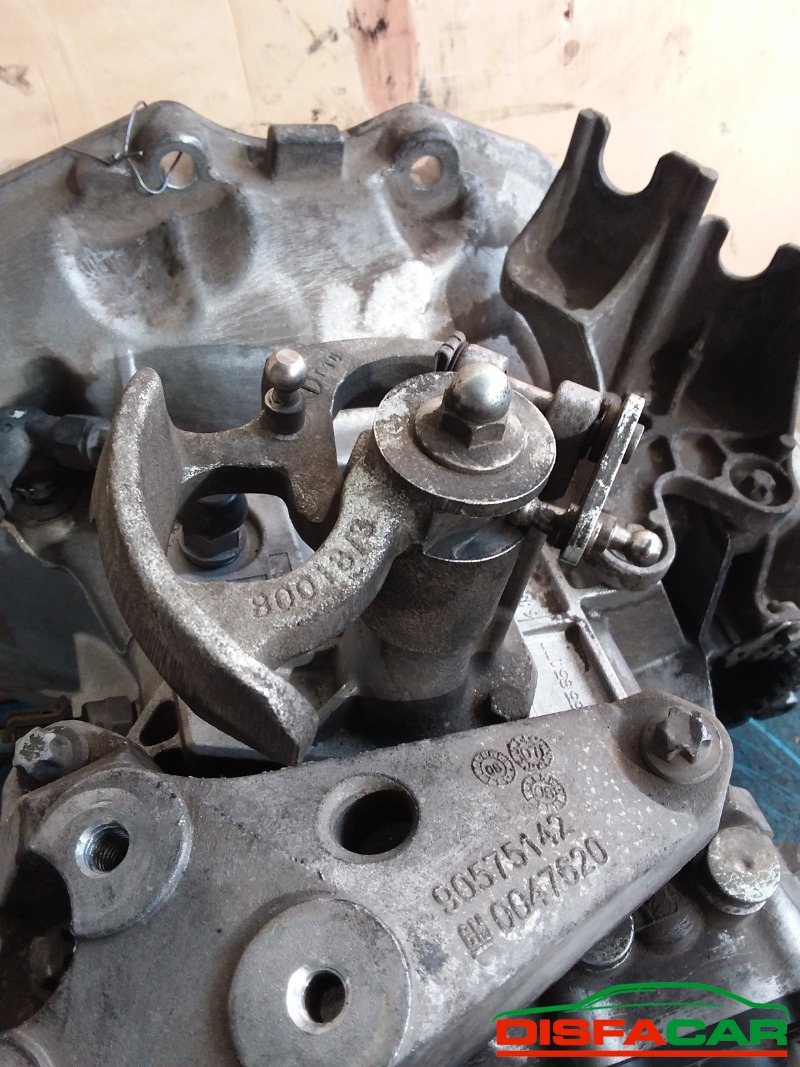 Cambio usato Opel Zafira B 2005, codice Z16YNG – foto 7 di 12