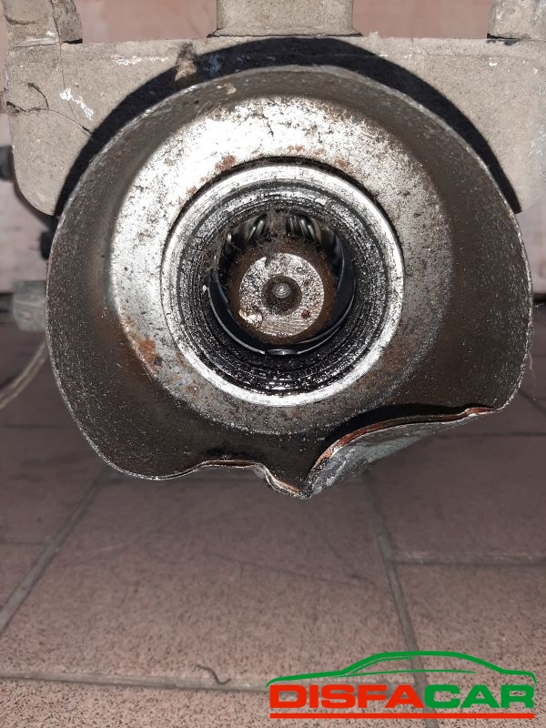 Cambio usato EFFEDI GASOLONE 2.5 ( SUPPORTO CAMBIO VENDUTI) 2002, codice D4BB – foto 5 di 9