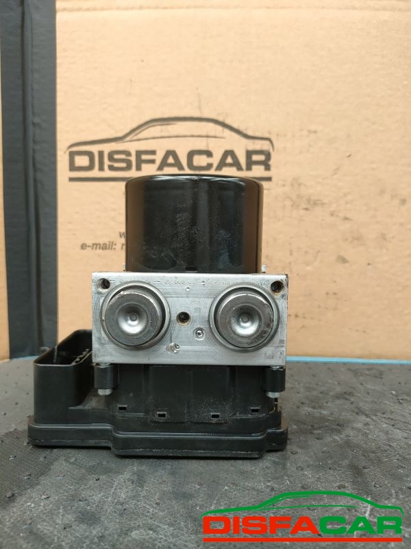 Centralina ABS usata Renault Megane 3A SERIE 2008, codice 10.0399-3597.4 – foto 4 di 9