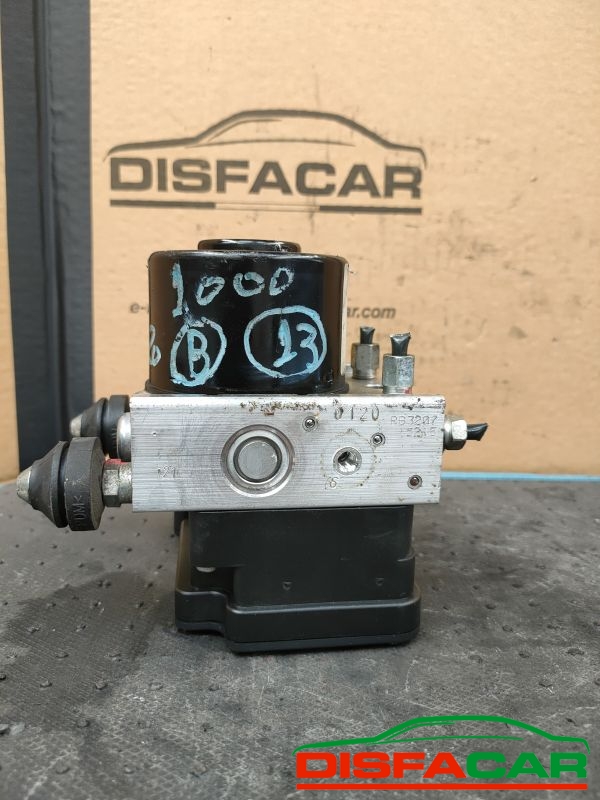 Centralina ABS usata Suzuki Splash 2WD 2008, codice 06.2102-1825.4 – foto 5 di 9