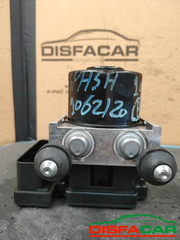 Centralina ABS usata Suzuki Splash 2WD 2008, codice 06.2102-1825.4 – foto 4 di 9