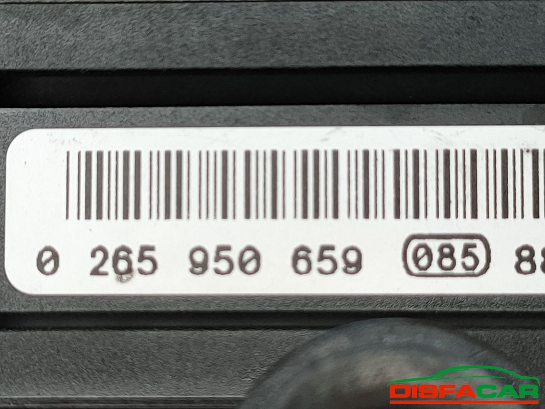 Centralina ABS usata Peugeot 407 2004, codice 0265235273 – foto 4 di 10