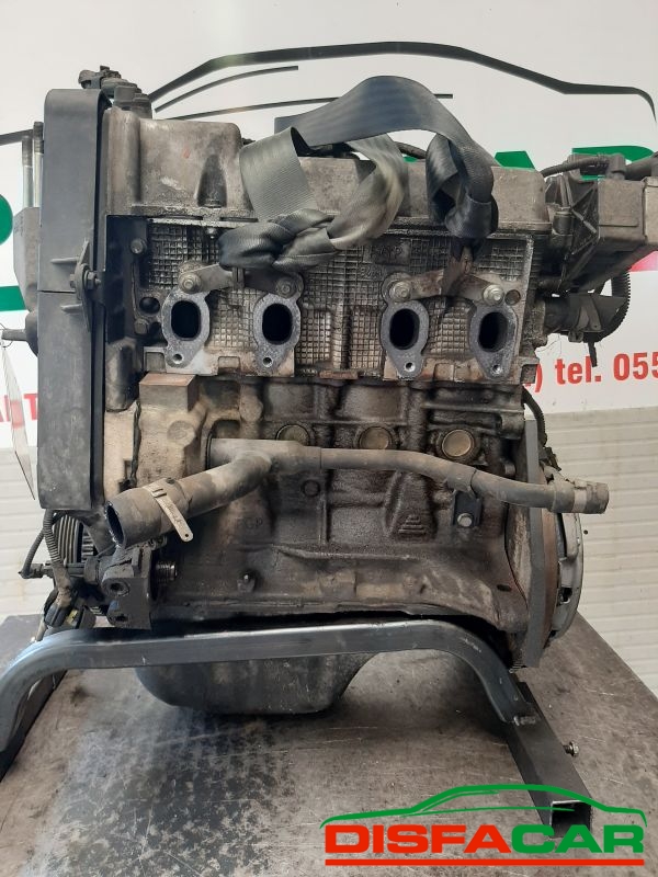 Motore usato Fiat Punto 3ª serie 2003, codice 188A4.000 – foto 2 di 9