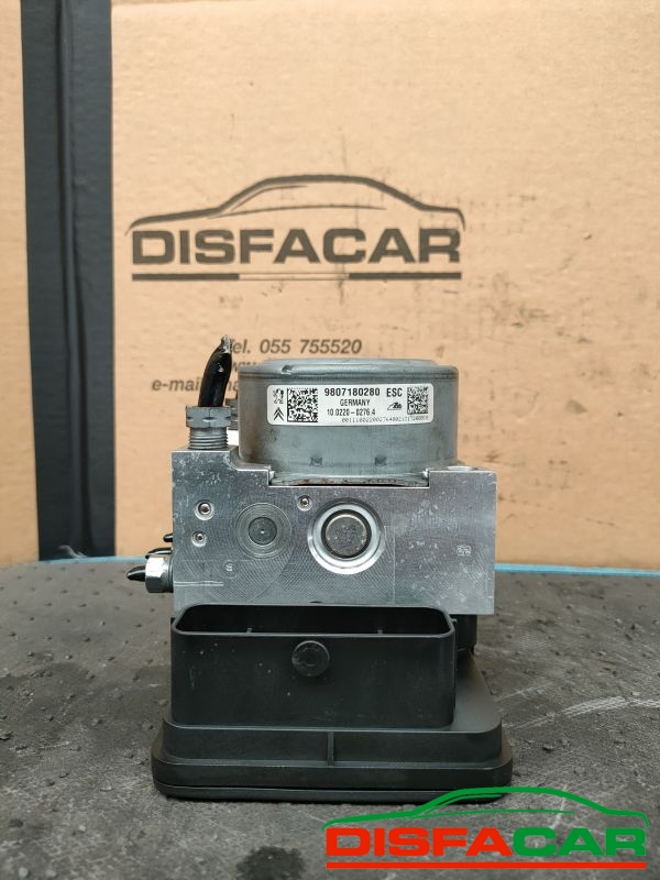 Centralina ABS usata Peugeot 2008 2013, codice 10.0220-0276.4 – foto 8 di 10