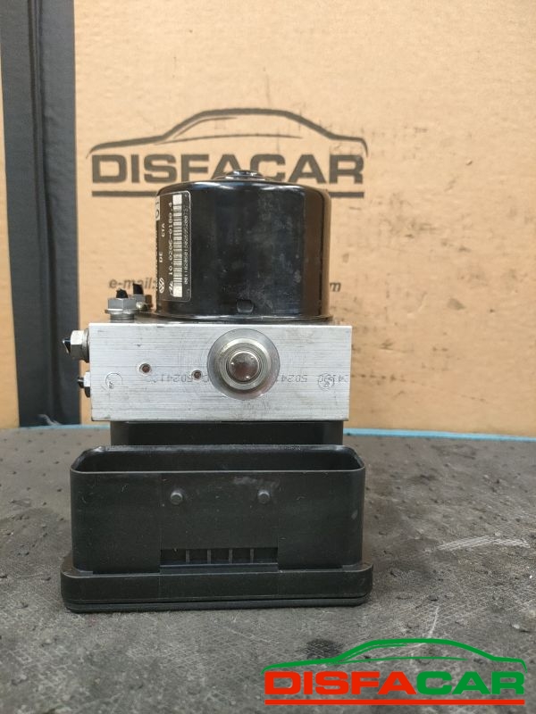 Centralina ABS usata Volkswagen Golf 5A SERIE 2003, codice 10.0206-0180.4 – foto 8 di 9