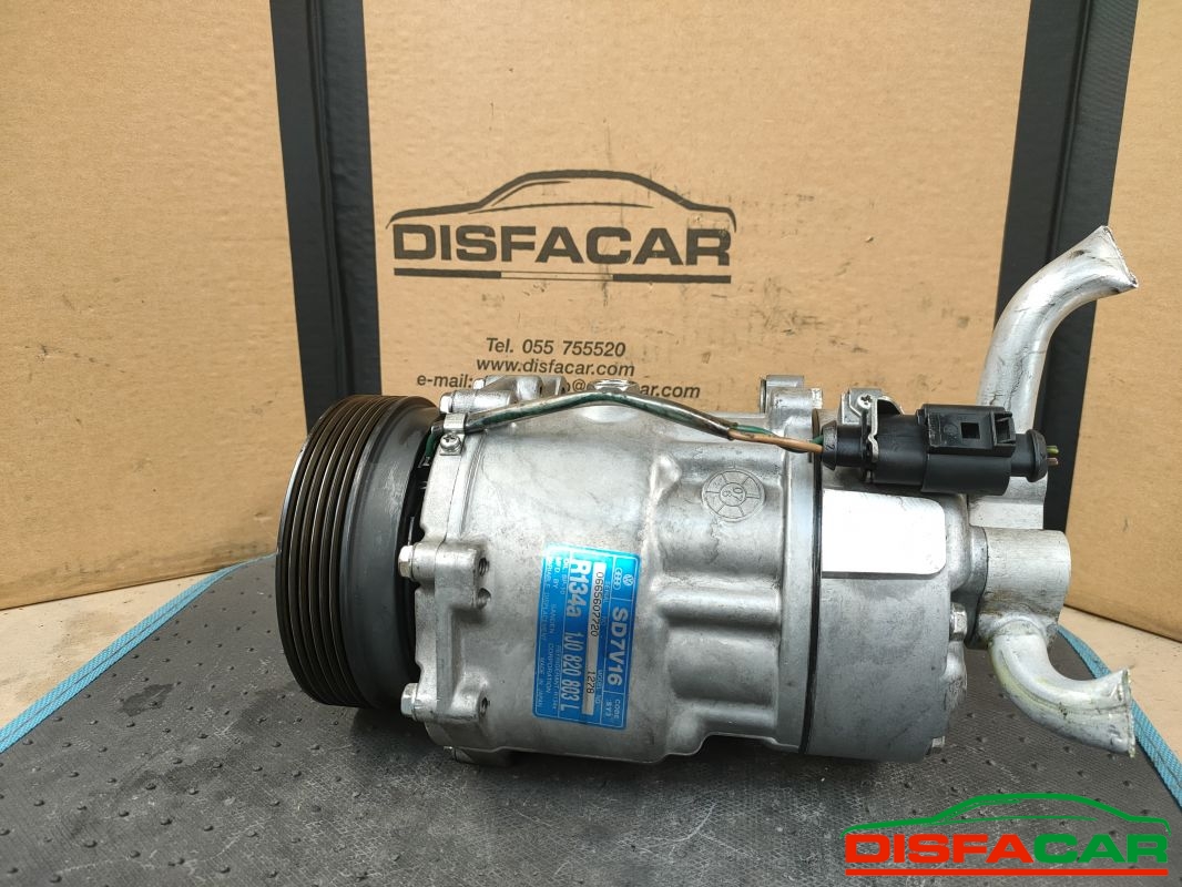 Compressore clima usato Volkswagen Golf 4A SERIE - 1998, codice 1278 – foto 2 di 10