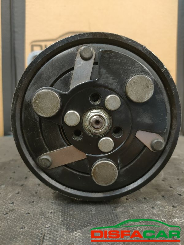 Compressore clima usato Volkswagen Golf 4A SERIE - 1998, codice 1278 – foto 9 di 10